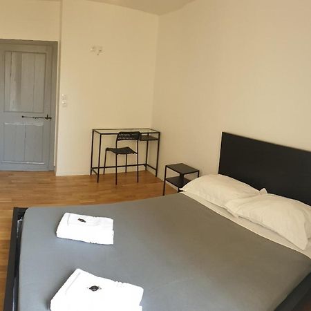Gite Au Village Du Domaine Le Colombier Dienville Eksteriør billede